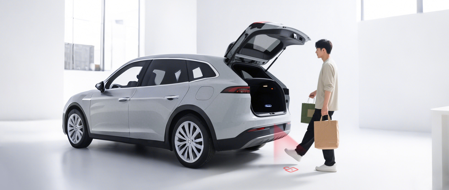 2025上海车展 | j9国际集团重磅发布AR脚踢毫米波雷达，重新定义“无接触交互”尾门